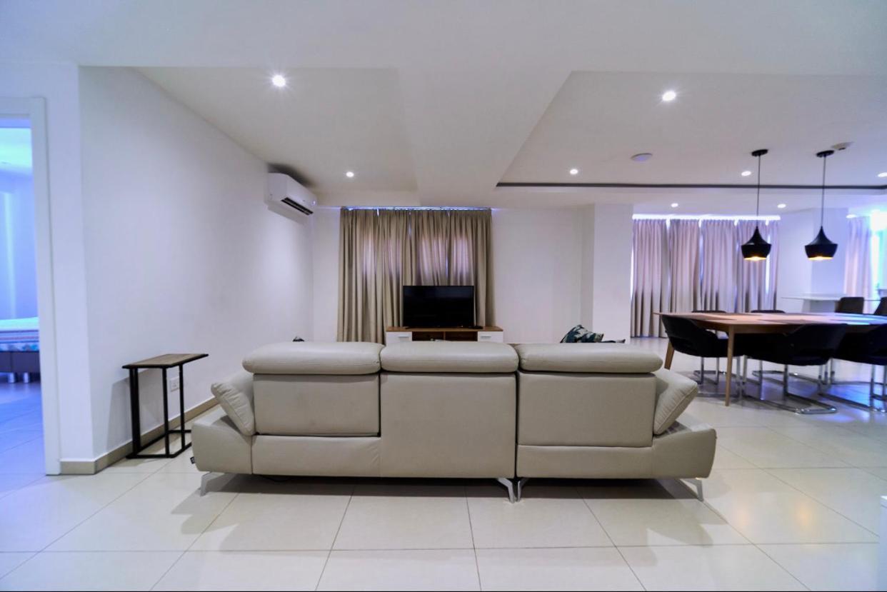 Suncity Hotel Apartment Accra Kültér fotó